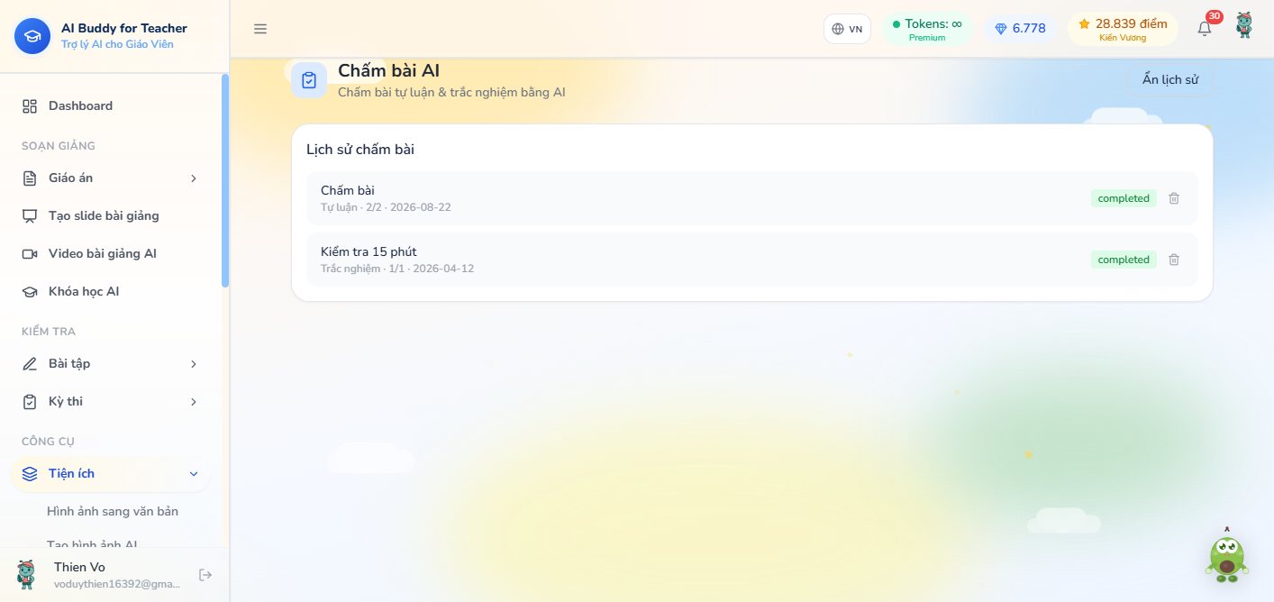 Lịch sử chấm bài — phiên tự luận và trắc nghiệm, trạng thái completed, nút xóa